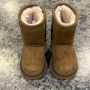 Size 7 Toddler UGG Boots